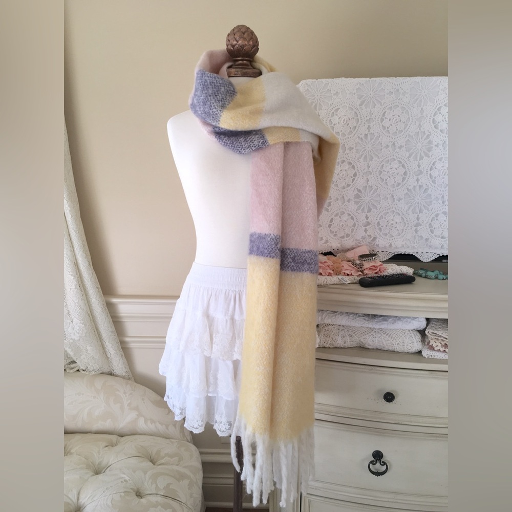 Blanket scarf